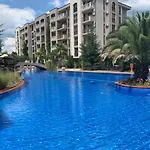 Luxury Orchid With A Garden In A Private Complex Cascadas Bulgaria Апартхотел 3*