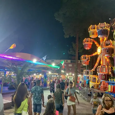 Luxury Orchid With A Garden In A Private Complex Cascadas Bulgaria מלון דירות סאני ביץ'