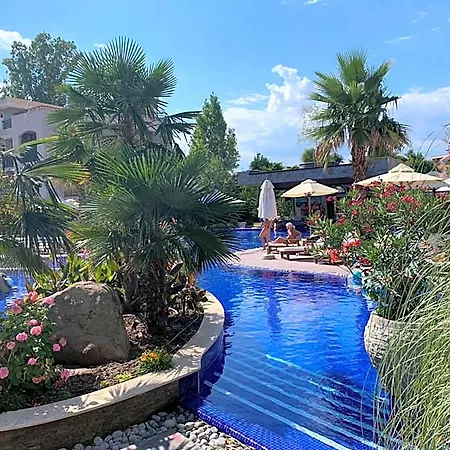 Luxury Orchid With A Garden In A Private Complex Cascadas Bulgaria 3*