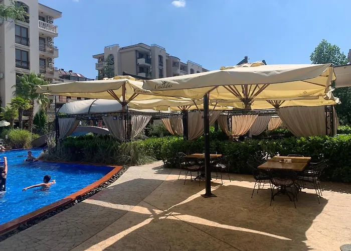 Luxury Orchid With A Garden In A Private Complex Cascadas Bulgaria 3*