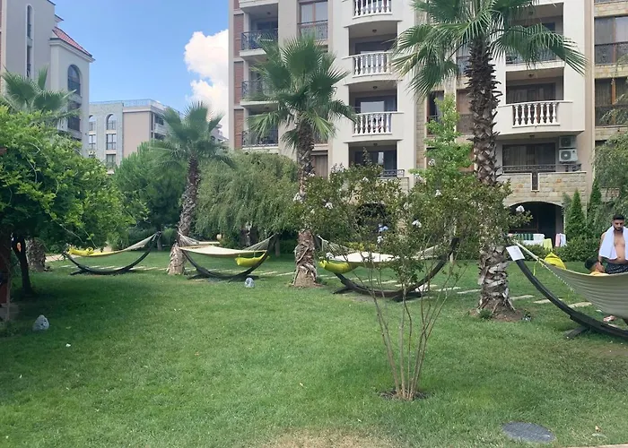 Апарт-отель Luxury Orchid With A Garden In A Private Complex Cascadas Bulgaria