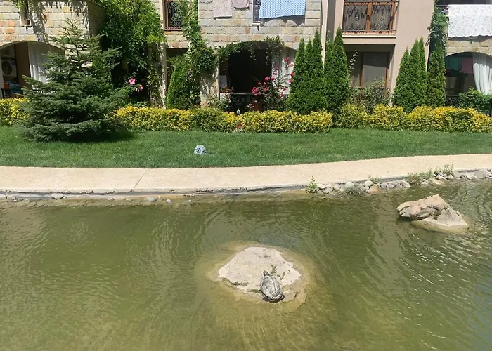 Luxury Orchid With A Garden In A Private Complex Cascadas Bulgaria 3* Солнечный берег