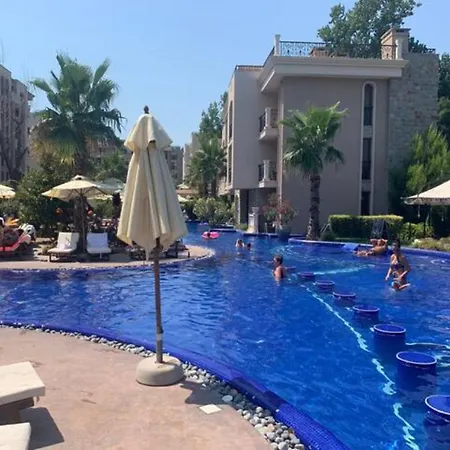 Ξενοδοχείο με διαμερίσματα Luxury Orchid With A Garden In A Private Complex Cascadas Bulgaria